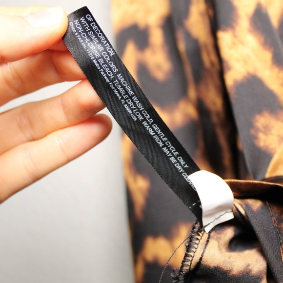 Soma Sensual Pajama Set Leopard Print - Picture 6 of 9